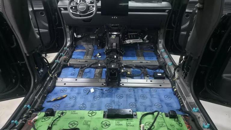 Шумоизоляция пола Exeed Exlantix ET-3